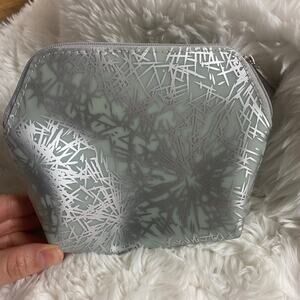 MAC Cosmetics Makeup Bag Toiletry Travel Pouch BAG BIN